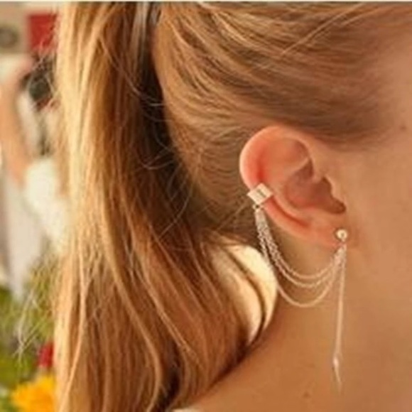 NEW💙💎1 GOLDEN💛FEATHER EAR CHARM!💎💙ONE PIECE! - Picture 5 of 6